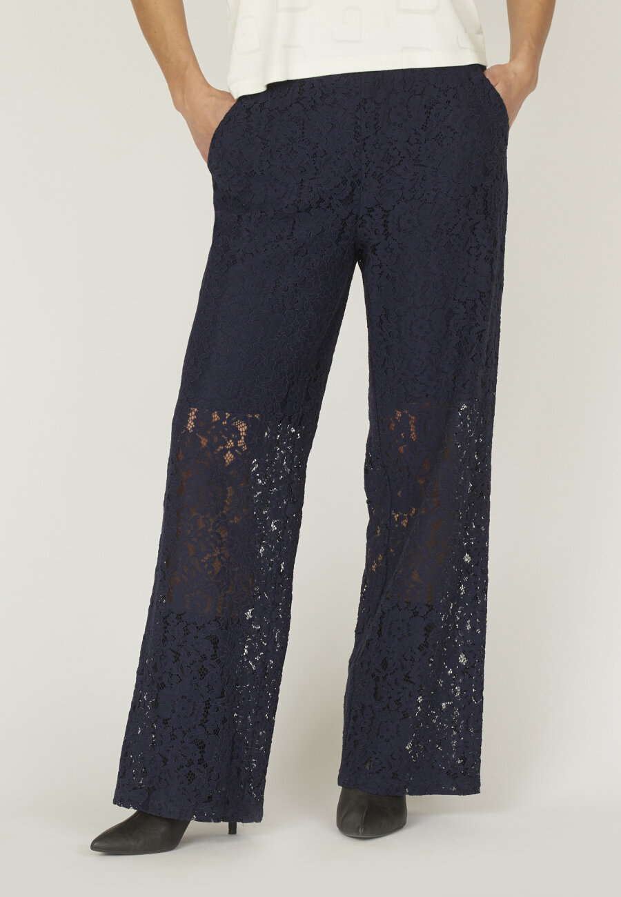 Love & Divine - Love1024-62 19893 - 802 - Champagne Paisley