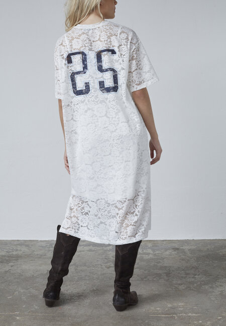 love & divine - love1350