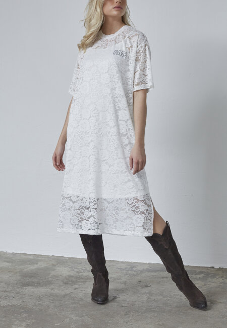 love & divine - love1350