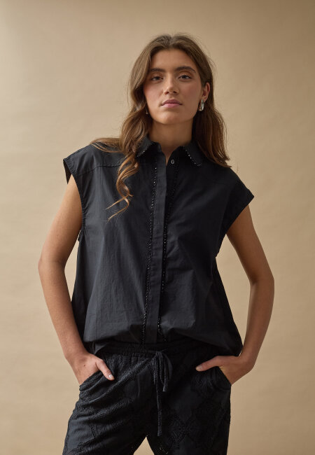 love & divine - love1445