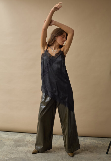 love & divine - love1358