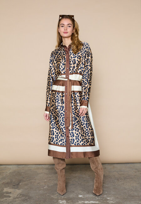 love & divine - love1394