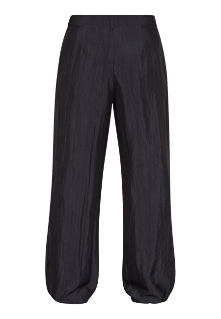 love & divine - love1477