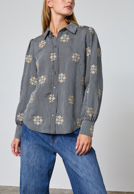 love & divine - love919-19