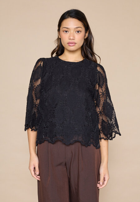 love & divine - love1498