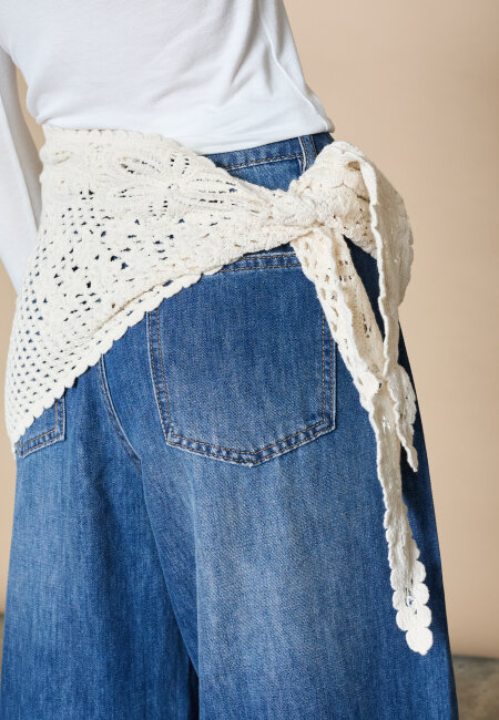 love & divine - love1500