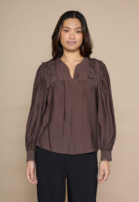 love & divine - love1493