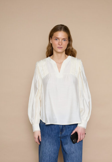 love & divine - love1493