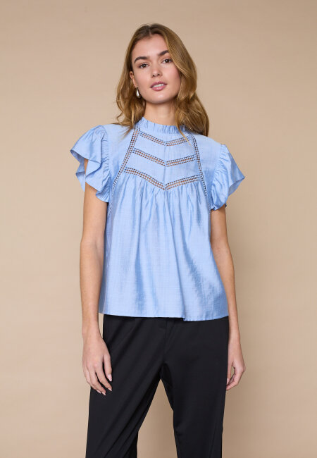 love & divine - love1374