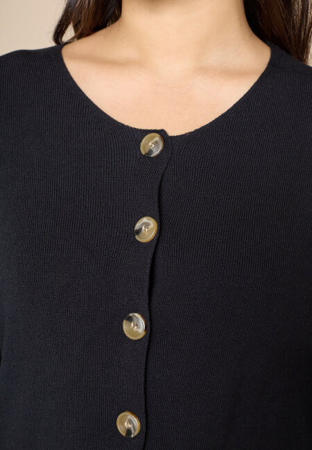 love & divine - love1490