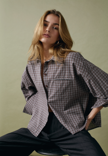 love & divine - love1495