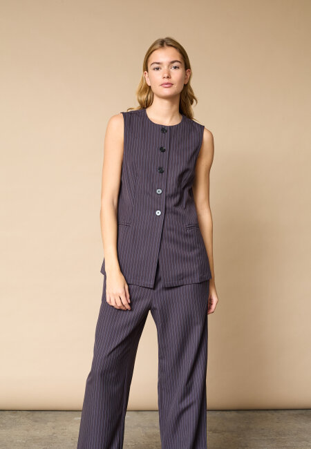 love & divine - love1343-1