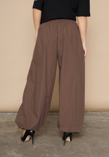 love & divine - love1466