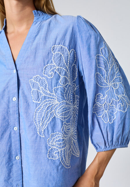 love & divine - love1448