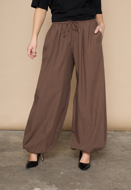 love & divine - love1466