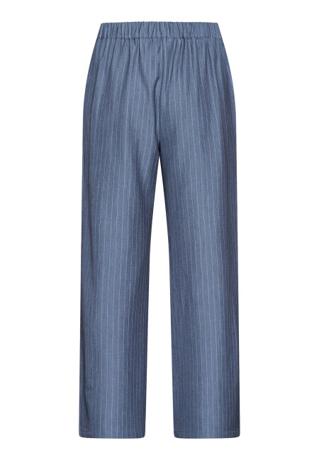 love & divine - love1024-58