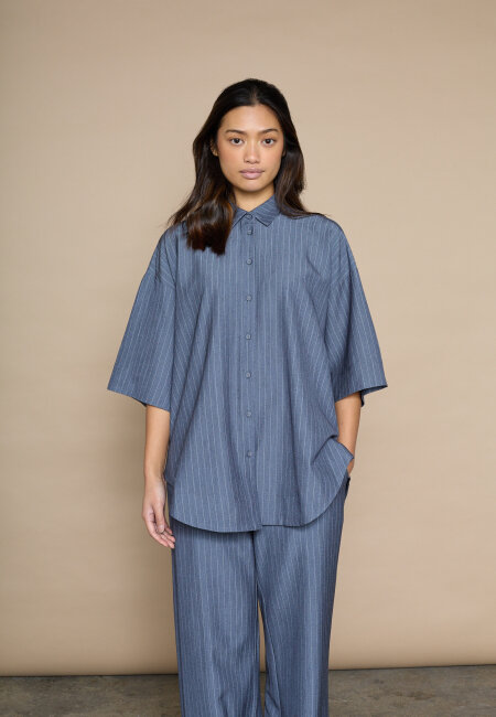 love & divine - love971-13