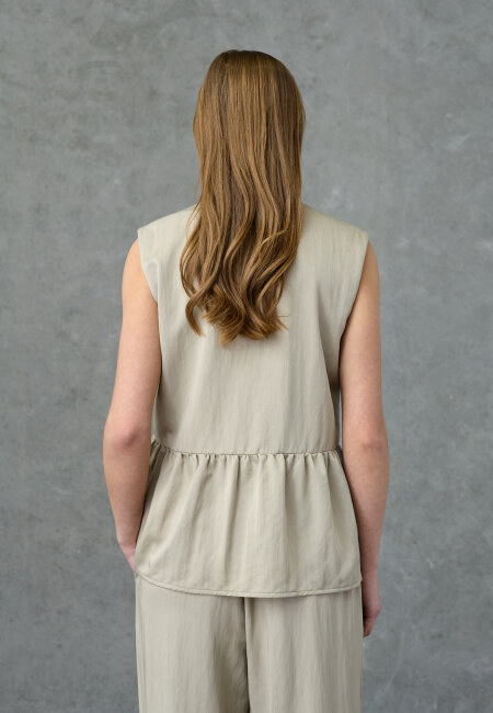 love & divine - love1478