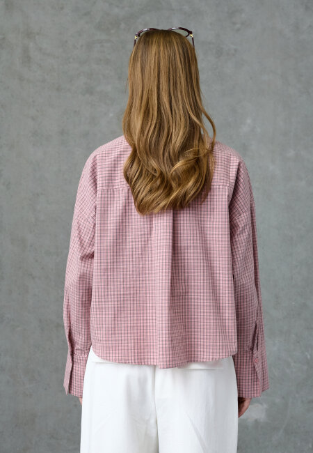 love & divine - love1495