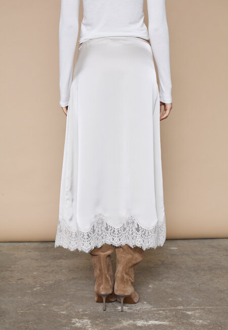 love & divine - love1503