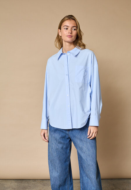 love & divine - love1442