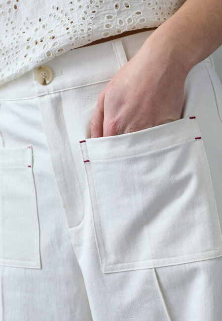 love & divine - love1534