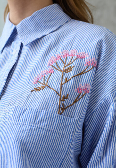 love & divine - love1555