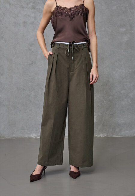 love & divine - love1511