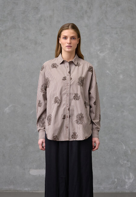 love & divine - love1516