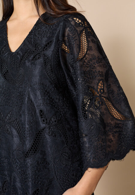 love & divine - love1444