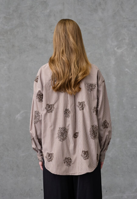 love & divine - love1516