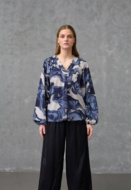 love & divine - love1529-1