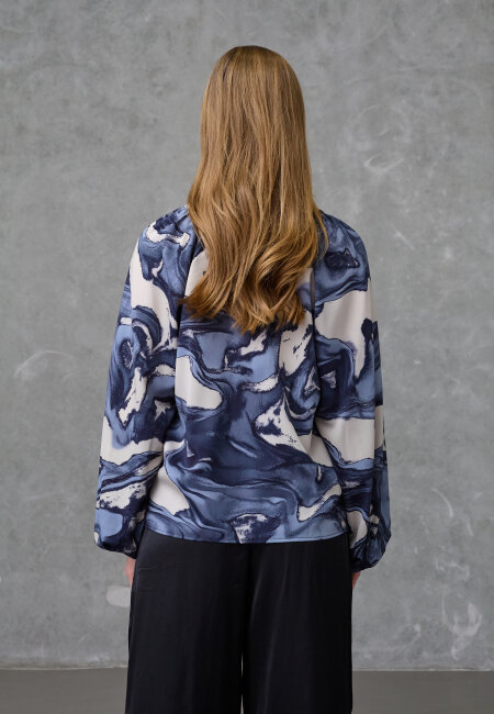 love & divine - love1529-1