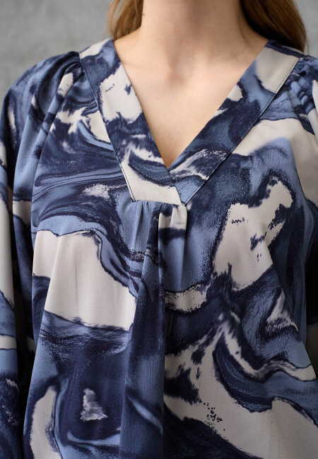 love & divine - love1529-1