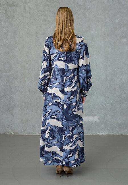 love & divine - love1552