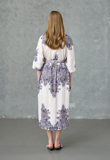 love & divine - love1554