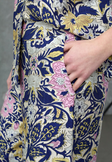 love & divine - love1176-6