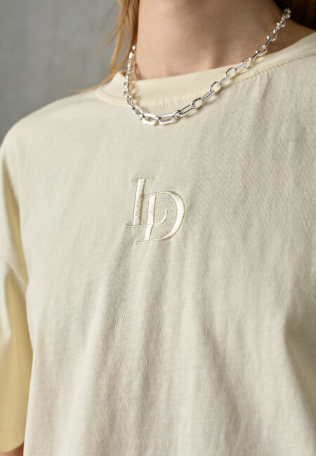 love & divine - love1303-3