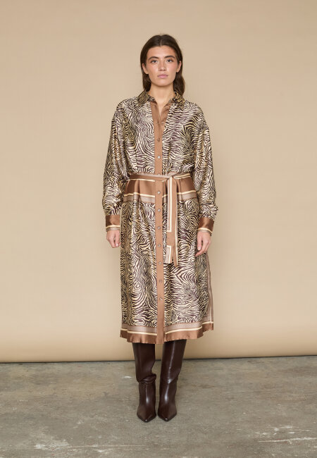 love & divine - love1394-2