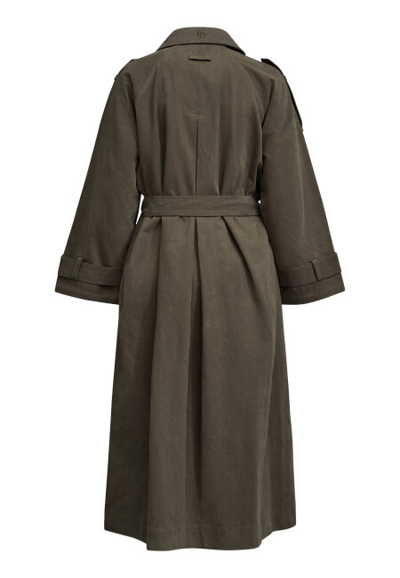 love & divine - love1512