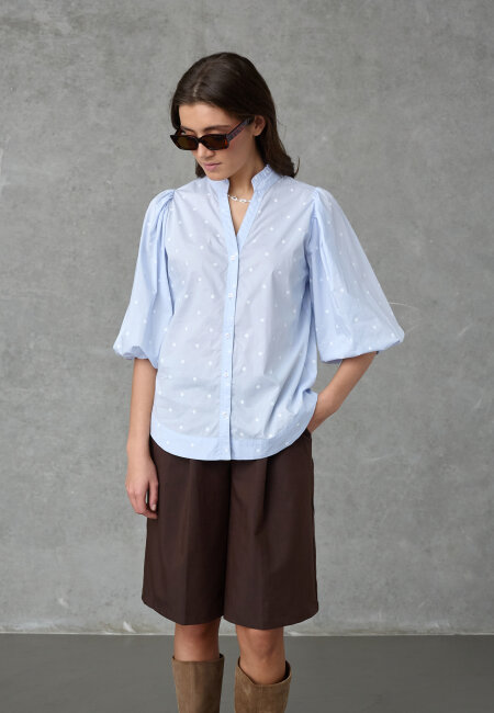 love & divine - love1532