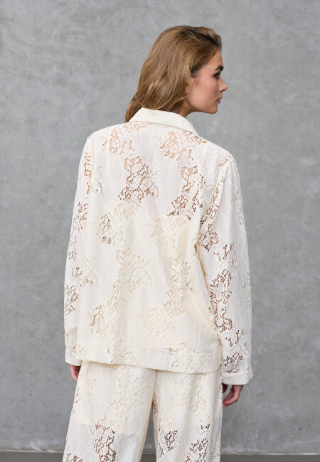 love & divine - love1526