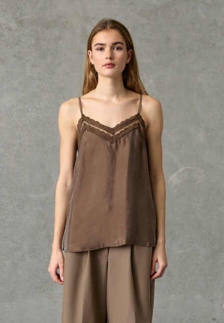 love & divine - love1556