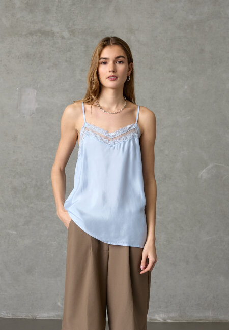 love & divine - love1556