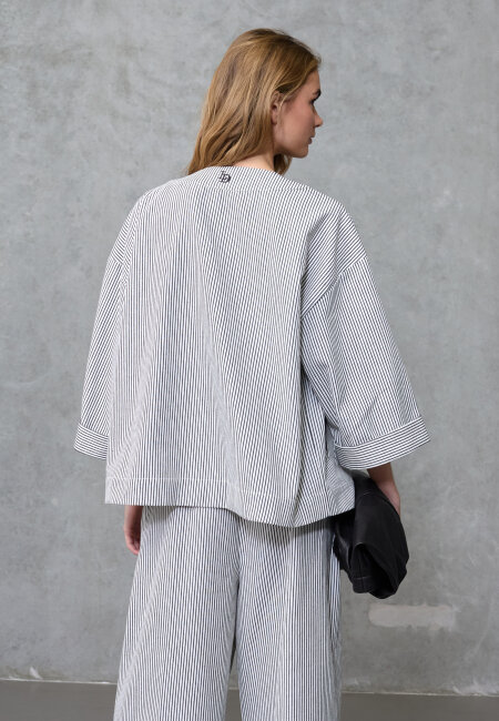 love & divine - love1521