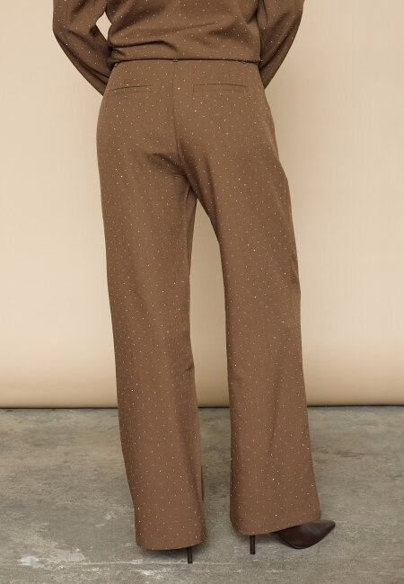 love & divine - love857-7