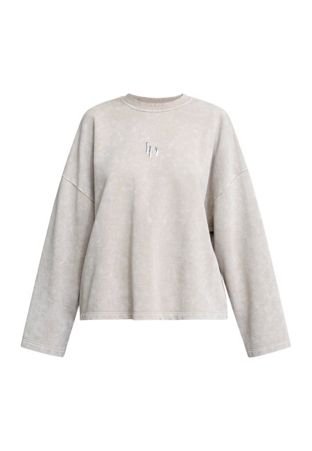 love & divine - love1572