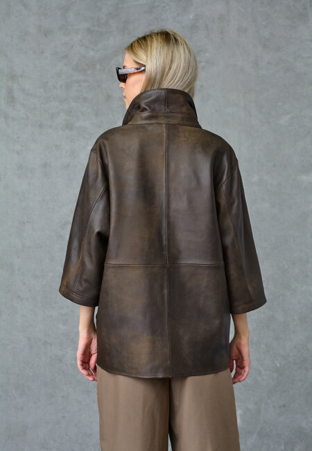 love & divine - love1557