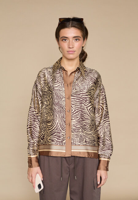 love & divine - love1393-1