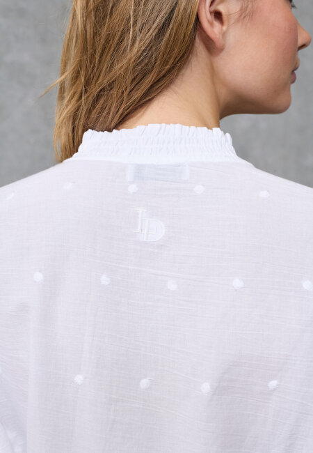 love & divine - love1530